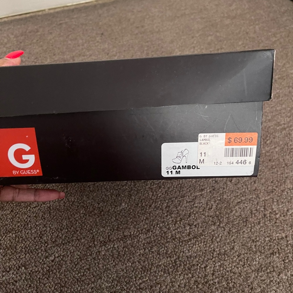 Guess Booties - Picture 3 of 9